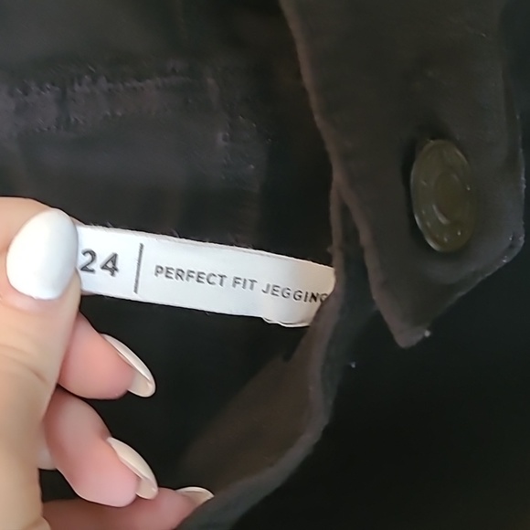 Black jeans - Picture 3 of 4